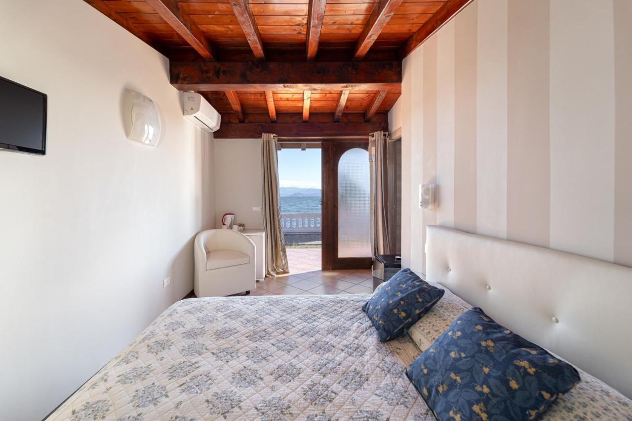Villa Garuti Village Padenghe sul Garda Exterior photo