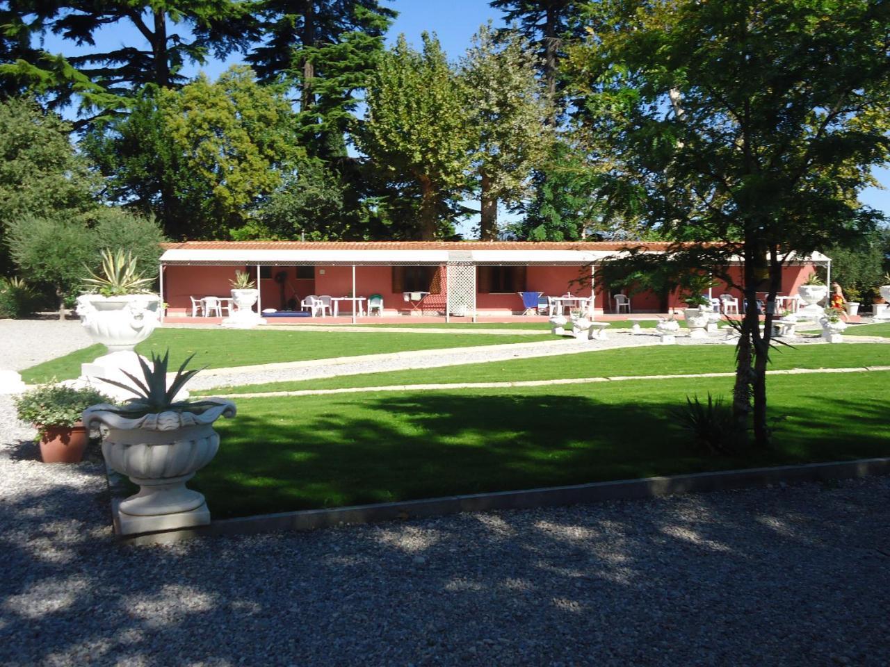 Villa Garuti Village Padenghe sul Garda Exterior photo